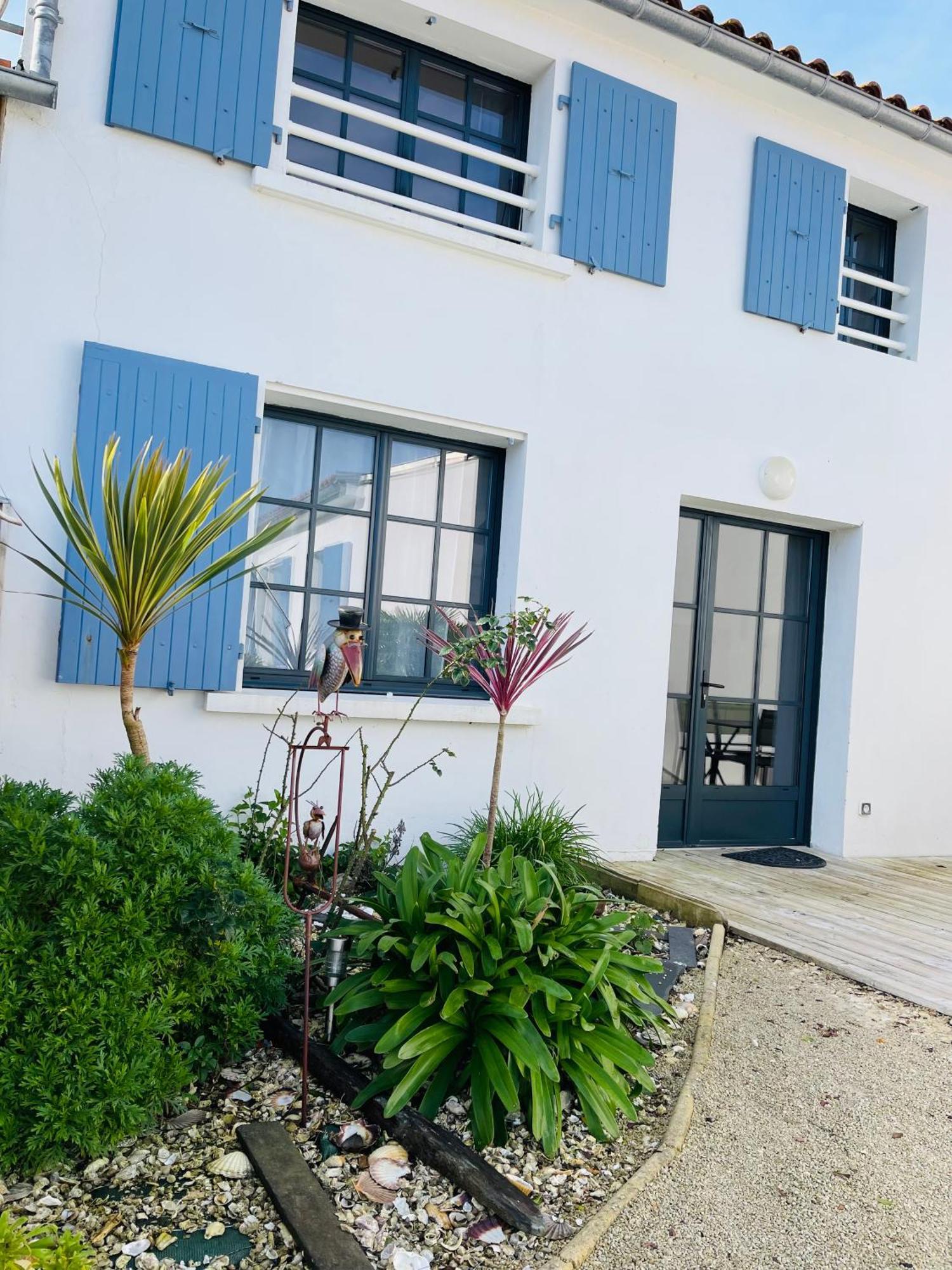 Clos Des Aigrettes -6 Gites De Charme Et Confort A 30M Du Port De La Cotiniere Exterior photo